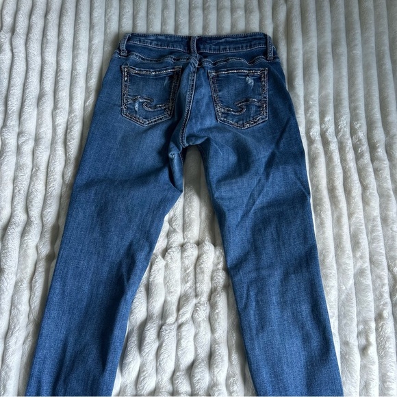 Womens US26 Silver Jeans Dark Blue Distressed Denim Jeans - Picture 13 of 14